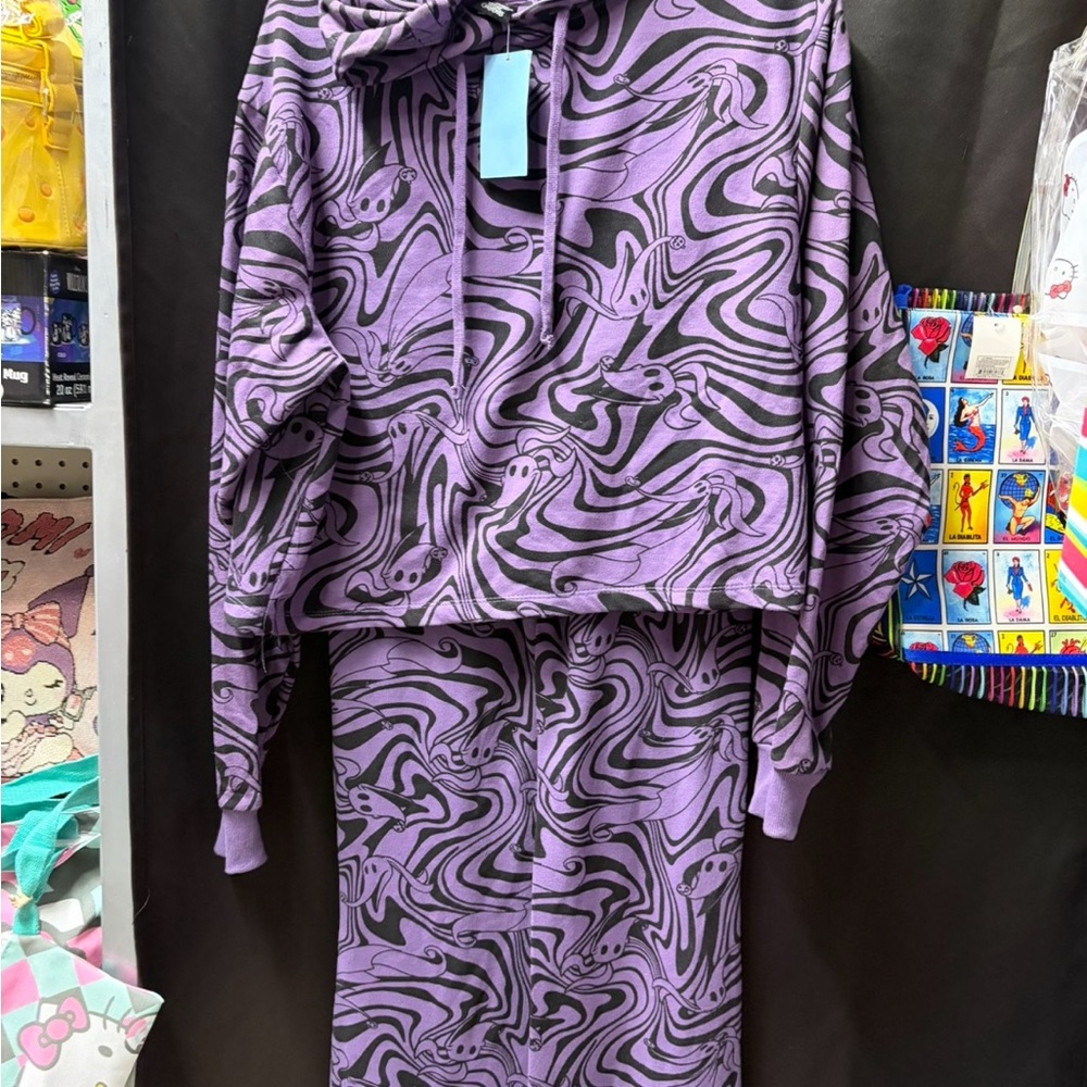 NBC 2 piece lounge set - size small adult  New with tags